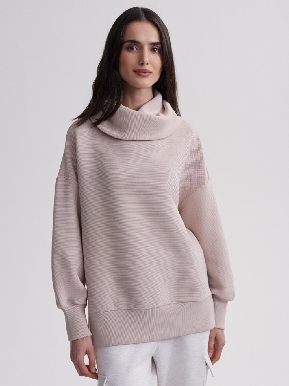 Varley Milton Sweat in Mushroom